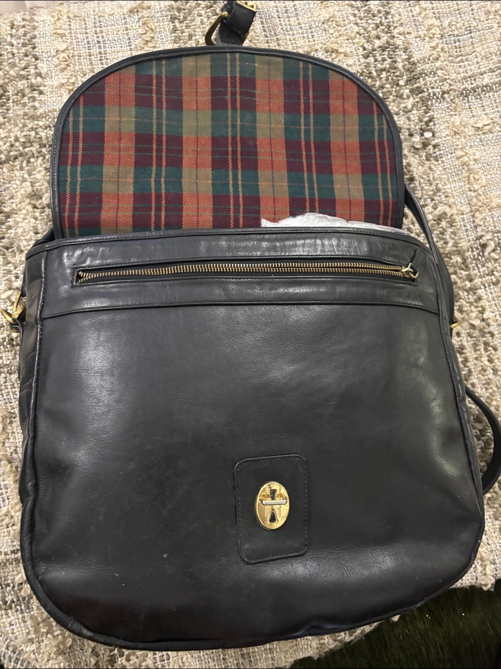 Wilson Leather Black Men's Convertible Messenger Backpack Bag with Brass Buckle - Picture 9 of 16